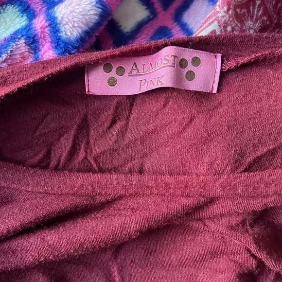 Almost Pink brand Red tunic with pockets and long sleeve - Picture 10 of 10